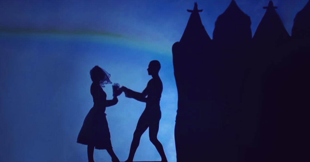 Beautifully Stunning Shadow Theatre Performance Will Touch Your Heart