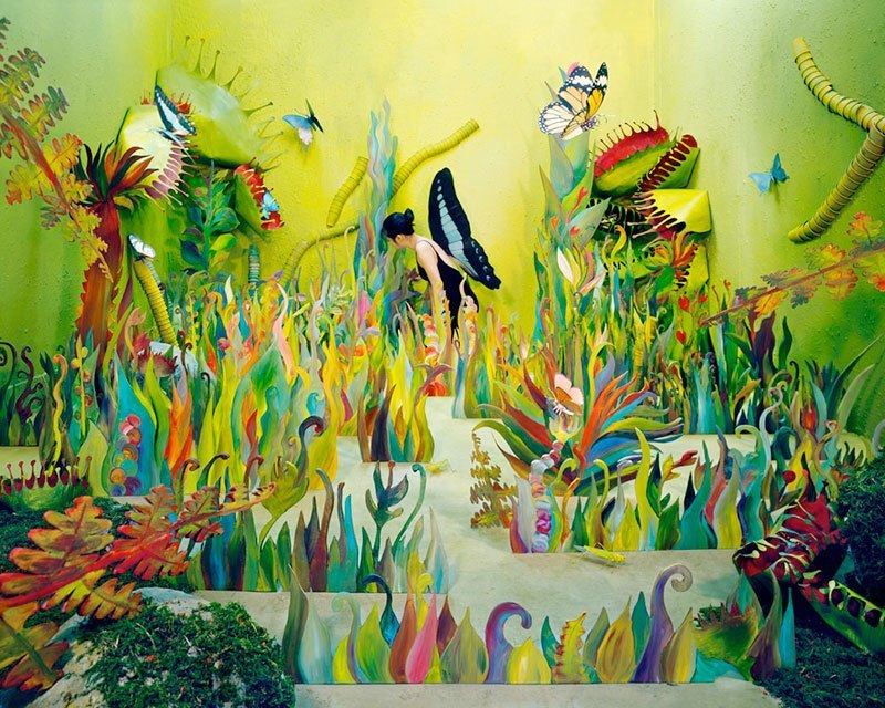 Korean Artist Transforms Her Small Studio Into Beautiful Dream Worlds