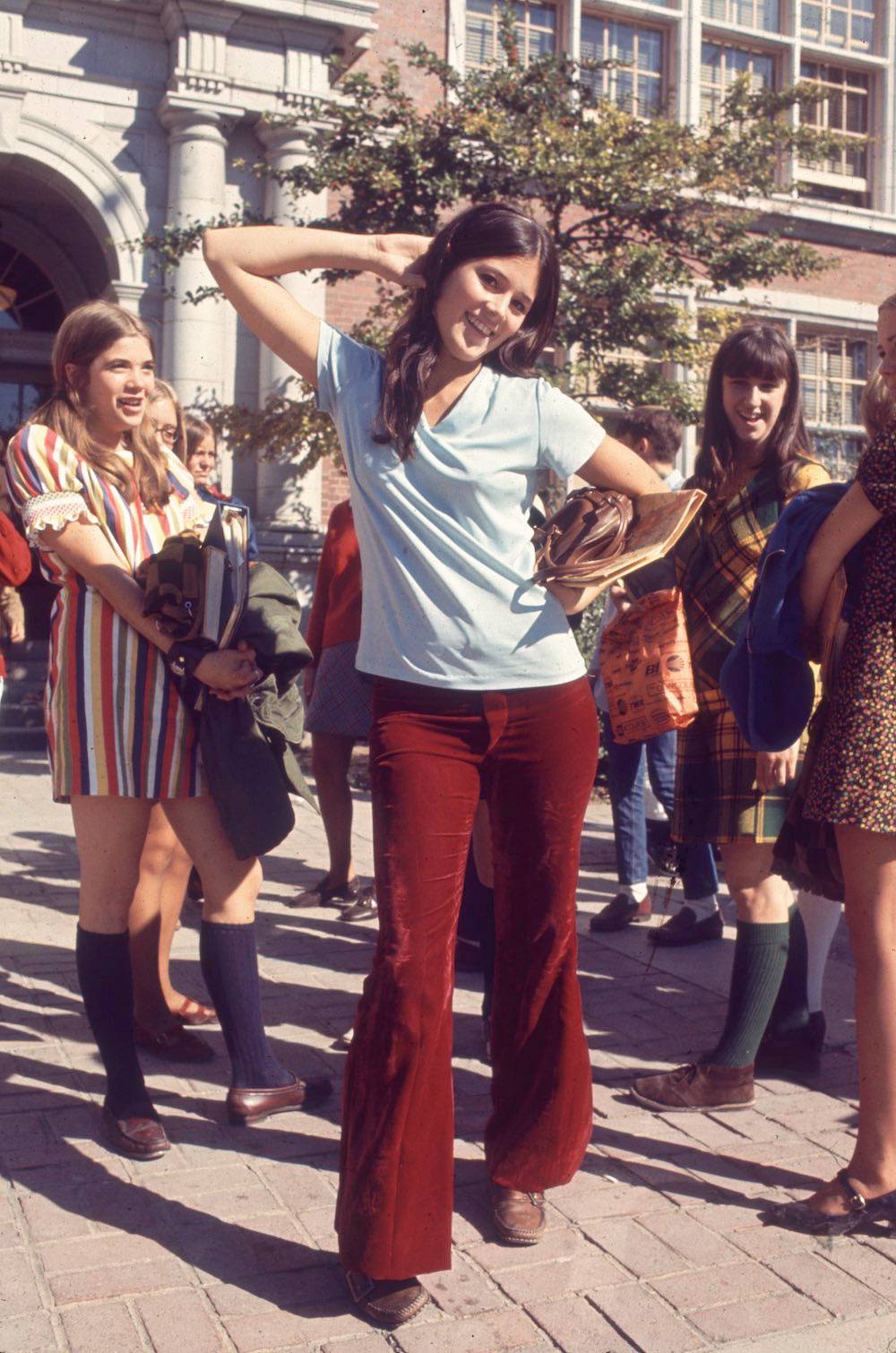 This is What American High School Students Dressed Like in 1969