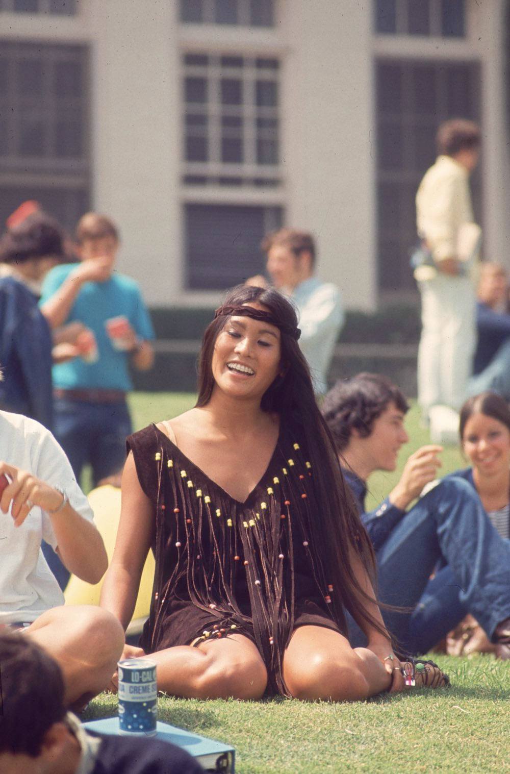 This is What American High School Students Dressed Like in 1969