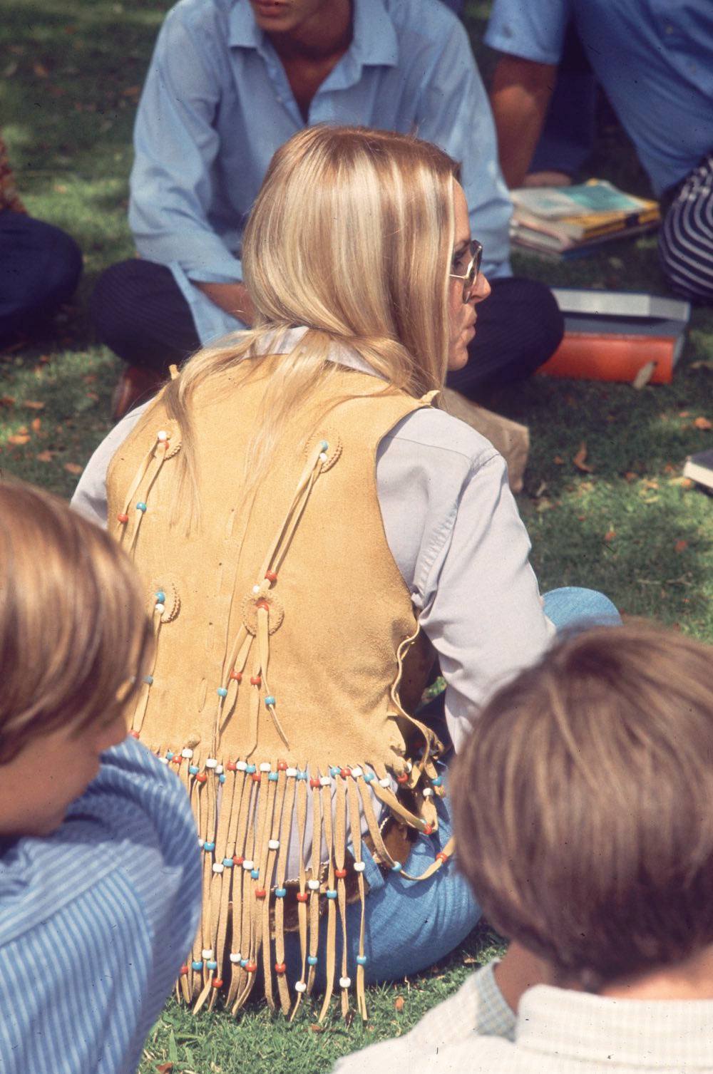 This is What American High School Students Dressed Like in 1969
