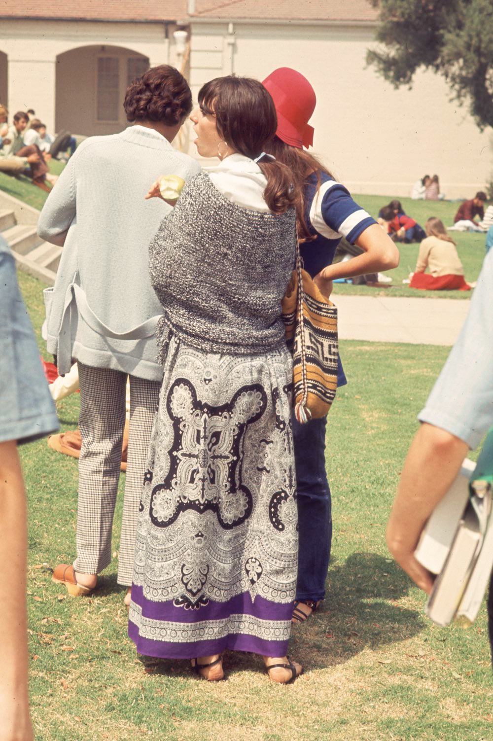 This is What American High School Students Dressed Like in 1969