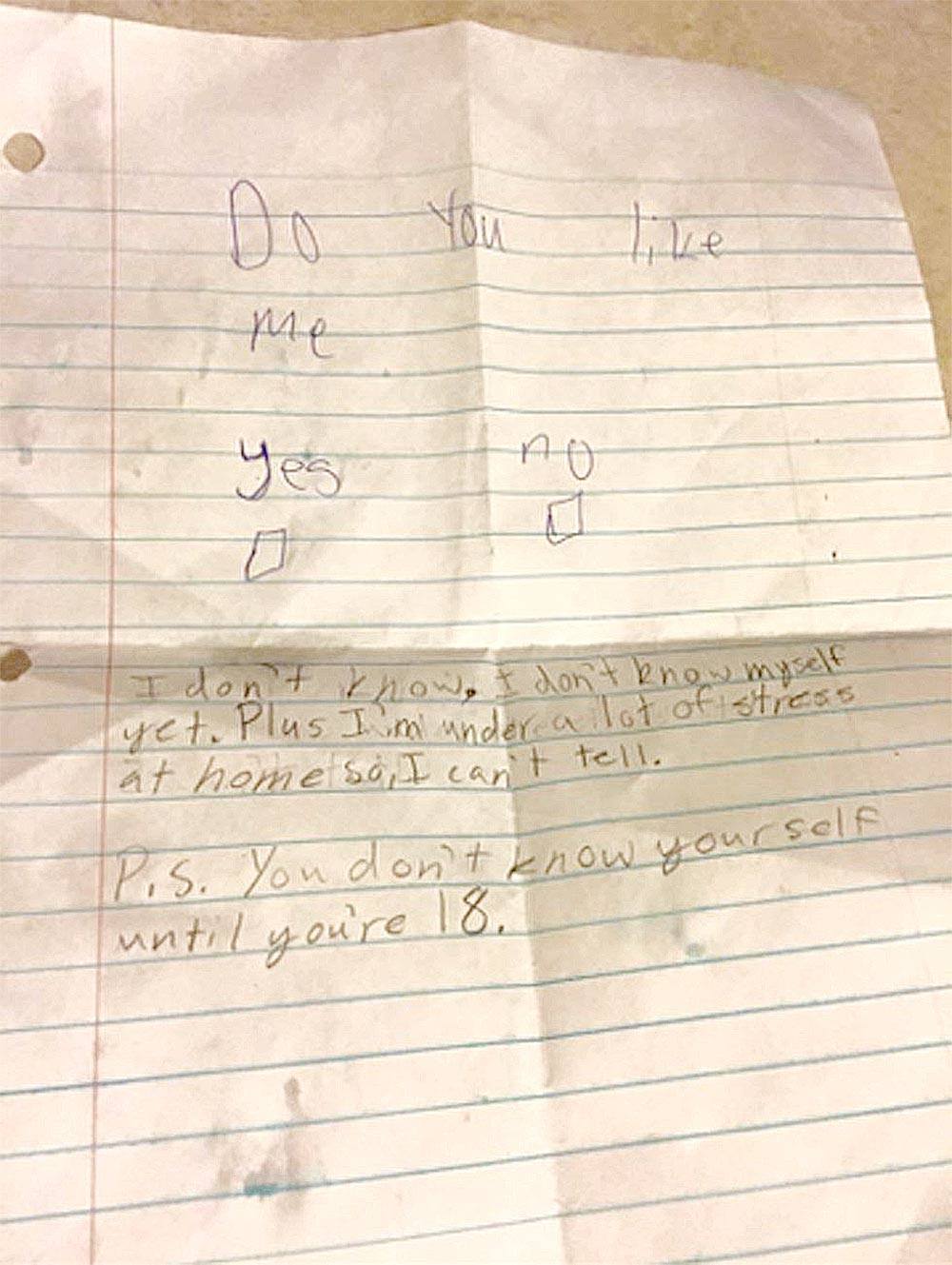11-Year-Old Girl Sends Boy Note to Ask if He Likes Her, Gets This Back